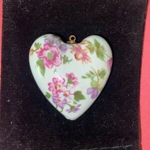 Vintage Porcelain Painted Floral Heart Pendant
